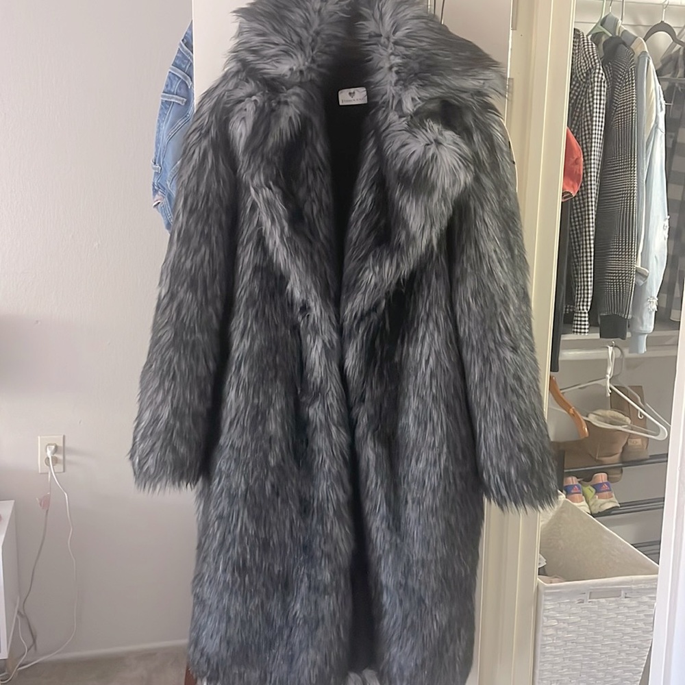 Furrocouis Mens wolf coat